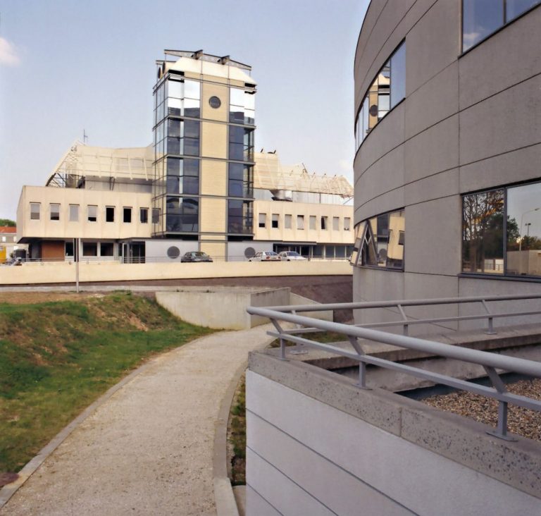 1995 - Centre régional de transfusion sanguine - Bordeaux - Lauréat du concours